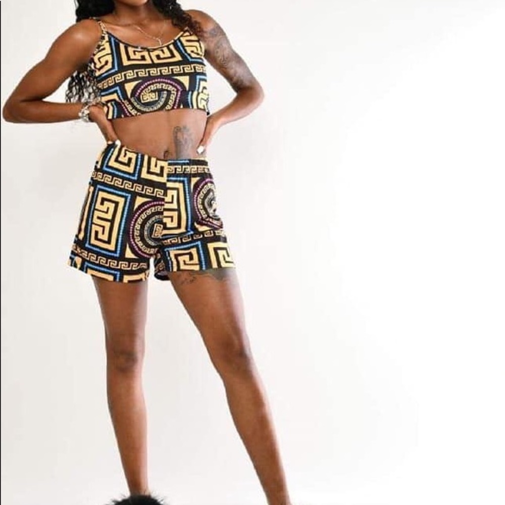 www.tandrfashions.com shop our “in a daze” set